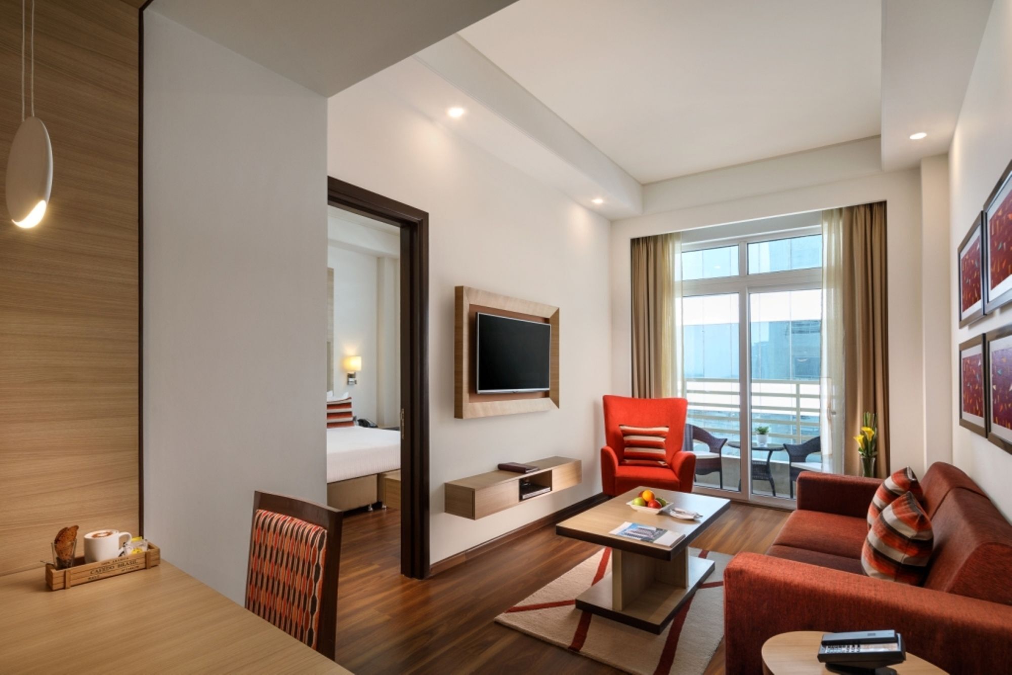 Sandal Suites By Lemon Tree Hotels Noida Exterior foto